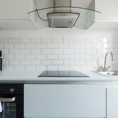 Stunning & Stylish 2 Bed Flat In West London Apartment Exterior photo