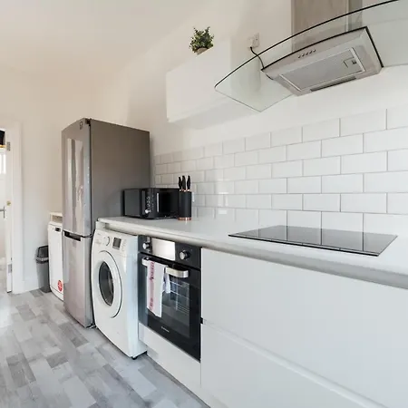Stunning & Stylish 2 Bed Flat In West London Apartment Exterior photo