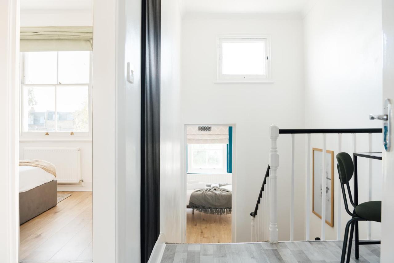 Stunning & Stylish 2 Bed Flat In West Appartamento